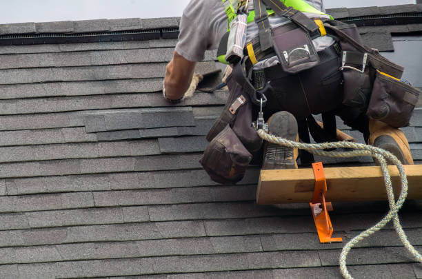 Best Storm Damage Roof Repair  in Grandview, WA
